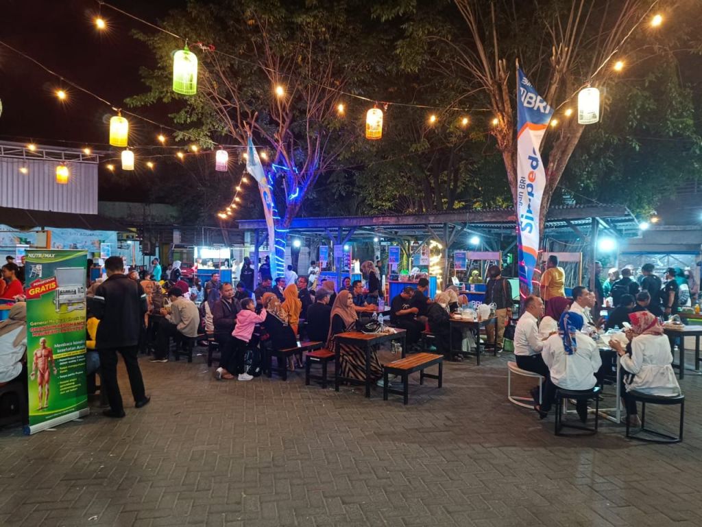 Kenalkan Citra Baru Pasar Tradisional ke Warga Surabaya, PD Pasar Gelar Lagi Senja Surya