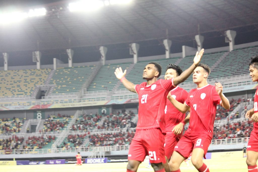 Indra Sjafri Apresiasi Kegigihan Pemain Timnas U-19 Bongkar Strategi Compact Defense Kamboja