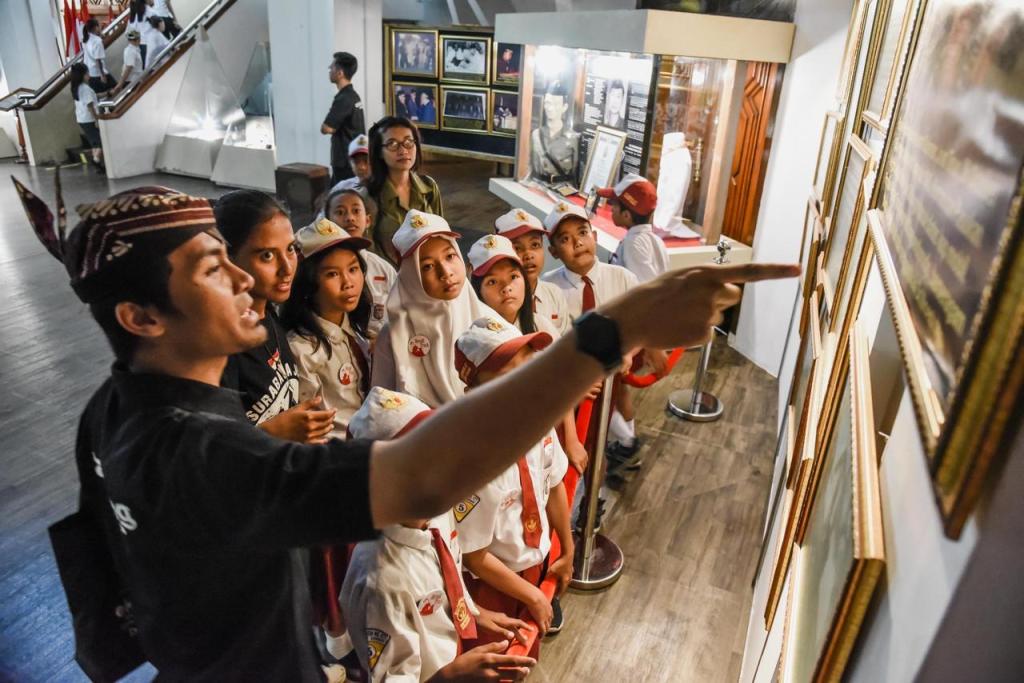 Pemkot Surabaya Berencana Masukkan Program Pelajar Kunjungi Museum dalam&nbsp;Kurikulum