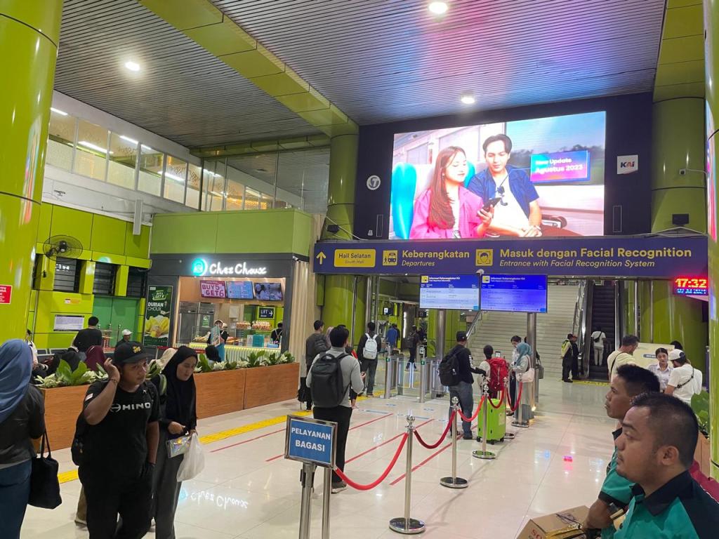 Penumpang KA dari Jakarta Diperkirakan Naik 12 Persen di Libur Panjang Pekan Ini