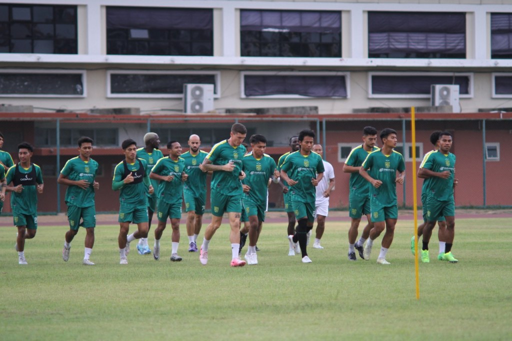 Persebaya Matangkan Persiapan Jelang Lawan Dewa&nbsp;United