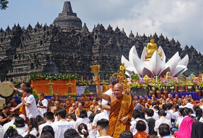 Jokowi Presiden Tandatangani Perpres 101/2024 untuk Pelestarian&nbsp;Borobudur